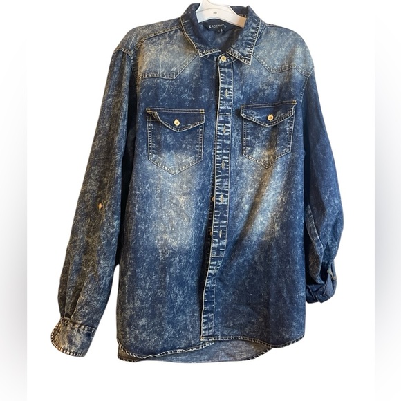 🛍️ #56 Rocawear Blue Denim Casual Button Down Shirt Size Large - Picture 1 of 6